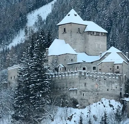 中心的熙米尔德之家和多拉希拉之家公寓